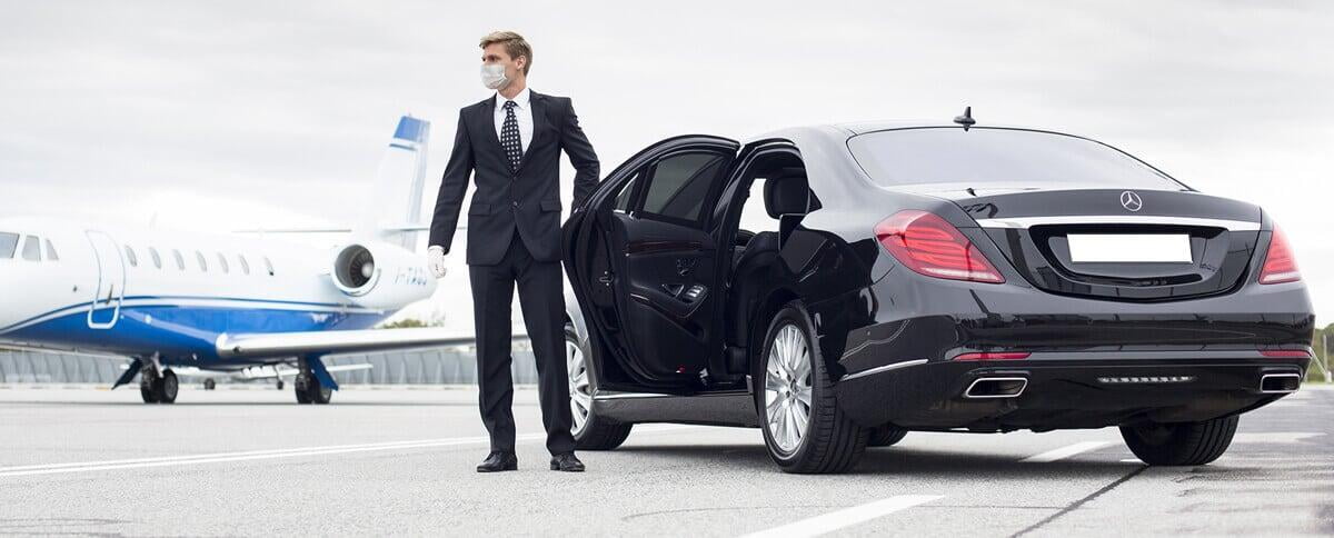 From the Airport to the Boardroom: How Airport Limousine Services in LGA Can Boost Your Productivity